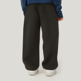 Black skin-friendly elastic waist boy sports trousers