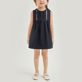 Fashionable loose round neck sleeveless girls dress