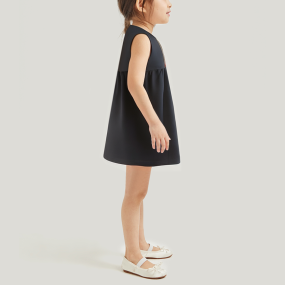 Fashionable loose round neck sleeveless girls dress