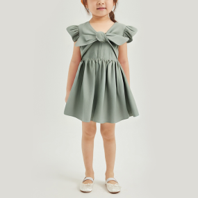 New style V-neck pleated sleeveless girls dress